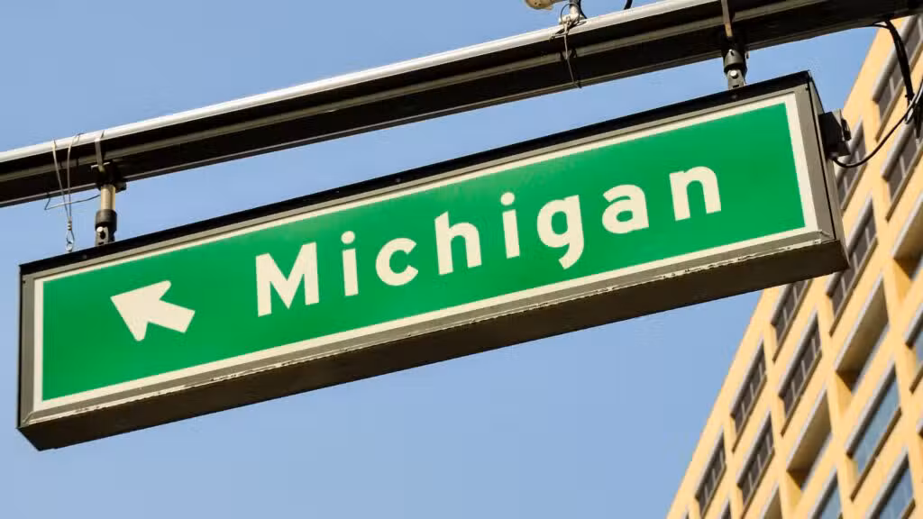 Pontiac Michigan Street sign