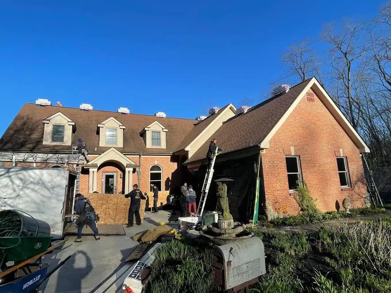 Professional roof replacement completed by Performance Roofing and Siding in Ann Arbor MI.